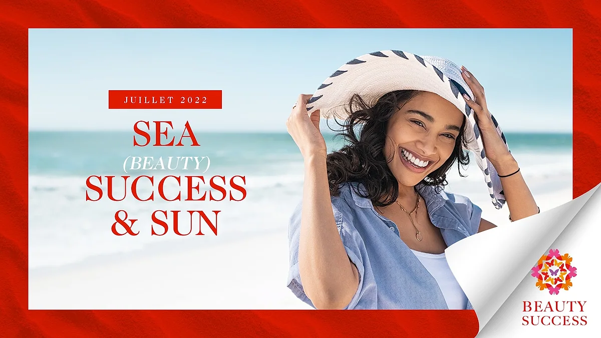 Femme avec accessoire de plage